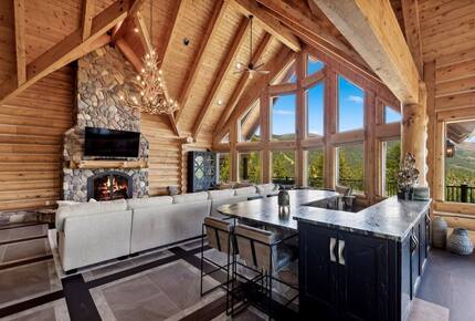Heavenly Mountain Chalet | Ski-In Sophistication on Big Mountain - Whitefish, Montana