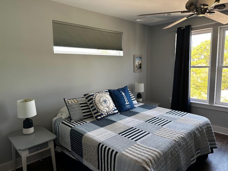 Fourth Bedroom #2 (Shared Bathroom)