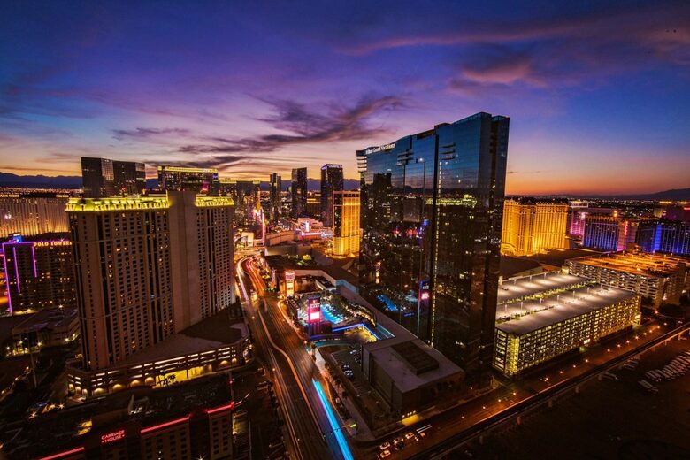 Hilton Elara, 1 bedroom Junior Suite, Las Vegas Strip - Las Vegas, Nevada