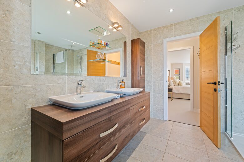 Glengarth Villa next to 5* Gleneagles Hotel, Perthshire, Scotland. - Auchterarder, Perthshire, United Kingdom