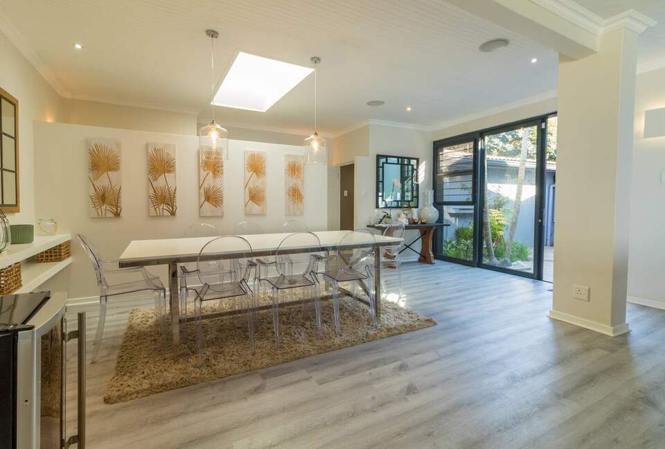 Sophisticated Coastal Haven with Pool & Sea Views - Umdloti, Durban, South Africa