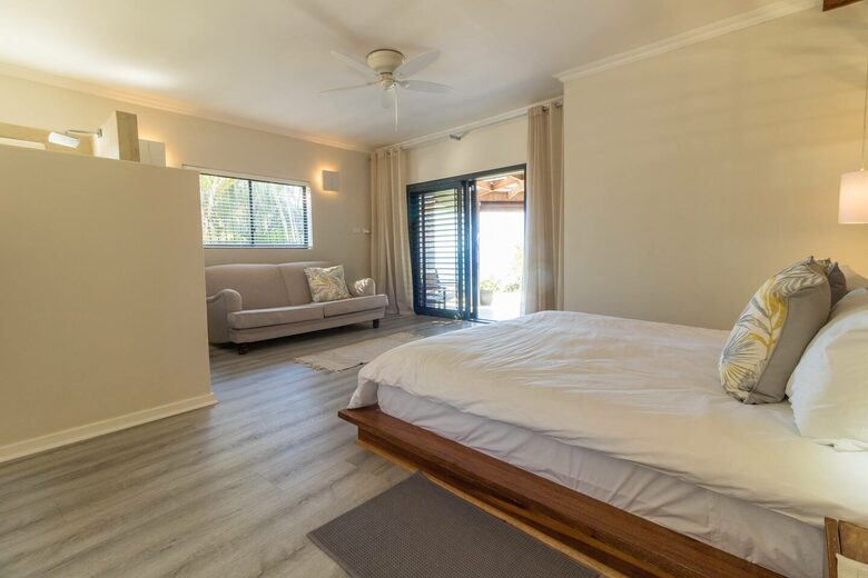Sophisticated Coastal Haven with Pool & Sea Views - Umdloti, Durban, South Africa