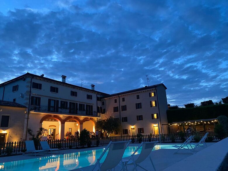 Luxury Three-Bedroom Penthouse in the Heart of Valpolicella - Mezzane di Sotto, Italy