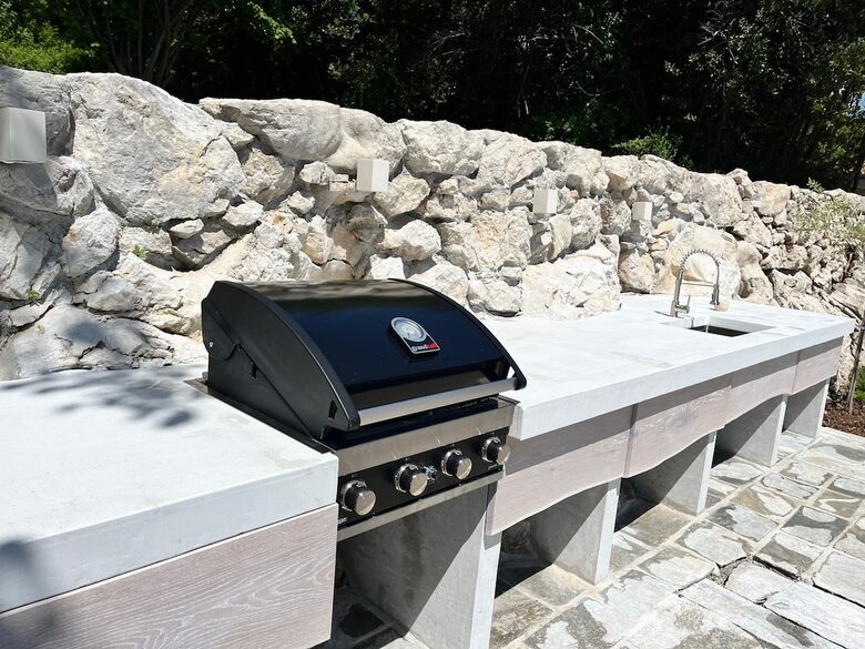 A Serene Stone Villa with Adriatic Sea Views - Poljane, Croatia