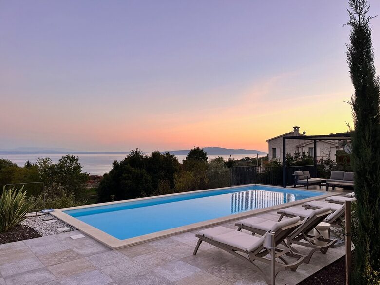 A Serene Stone Villa with Adriatic Sea Views - Poljane, Croatia