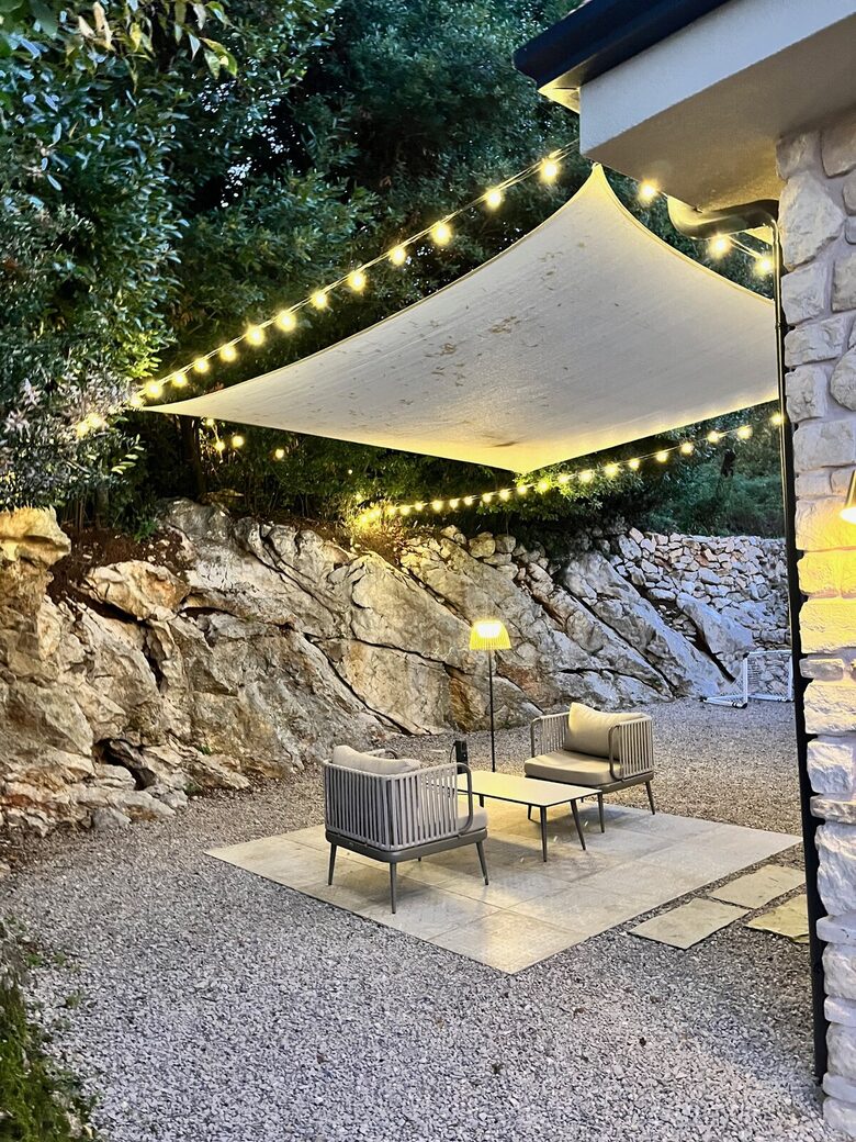 A Serene Stone Villa with Adriatic Sea Views - Poljane, Croatia