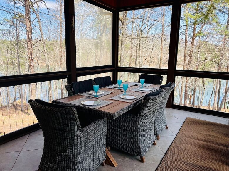 Elegant Lakefront Escape with Private Double Dock - Gainesville, Georgia