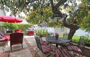 Casa de campo em estilo inglês em Pasadena com vista para as montanhas - Pasadena, Califórnia