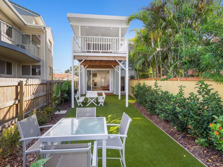 Timeless Coastal Luxury Steps from the Sand - Kingscliff, Australia