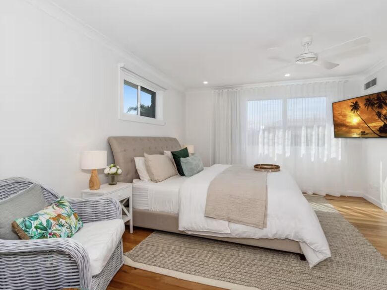 Timeless Coastal Luxury Steps from the Sand - Kingscliff, Australia