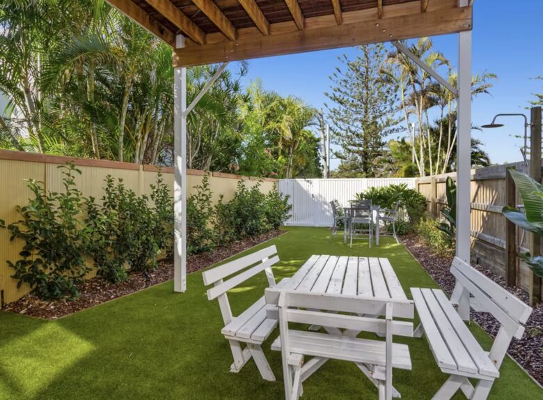 Timeless Coastal Luxury Steps from the Sand - Kingscliff, Australia