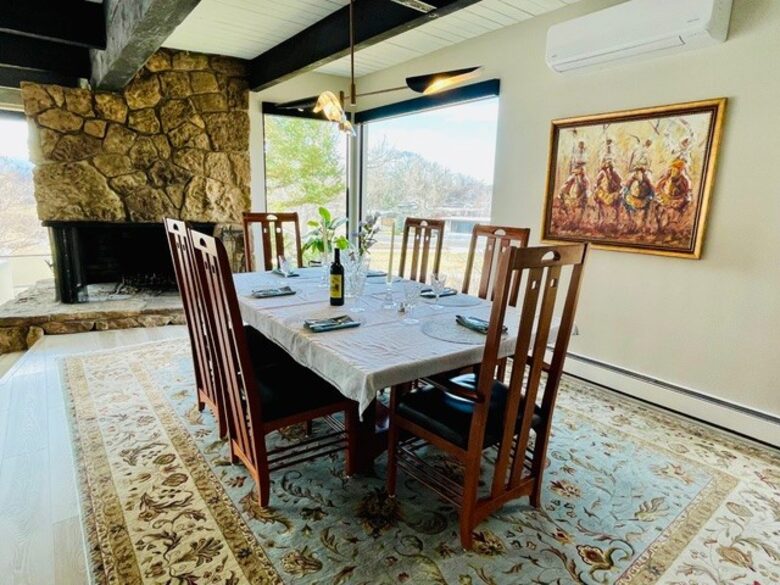 Arvada Retreat - Arvada, Colorado