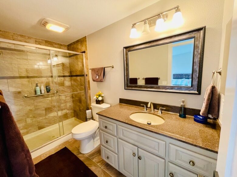 Arvada Retreat - Arvada, Colorado