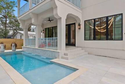 Sapphire Bay: Stylish 30A Retreat in Seagrove Beach - Santa Rosa Beach, Florida