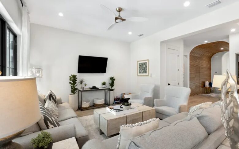 Sapphire Bay: Stylish 30A Retreat in Seagrove Beach - Santa Rosa Beach, Florida