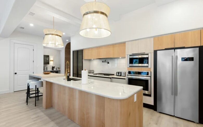 Sapphire Bay: Stylish 30A Retreat in Seagrove Beach - Santa Rosa Beach, Florida