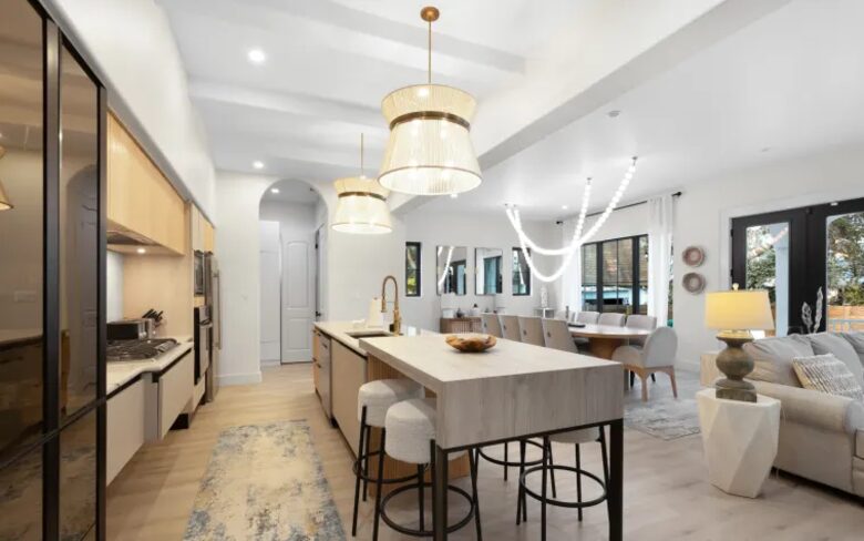 Sapphire Bay: Stylish 30A Retreat in Seagrove Beach - Santa Rosa Beach, Florida