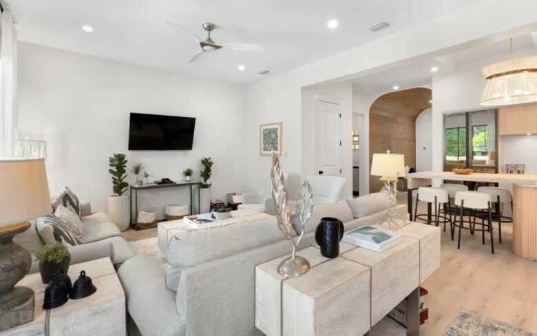 Sapphire Bay: Stylish 30A Retreat in Seagrove Beach - Santa Rosa Beach, Florida