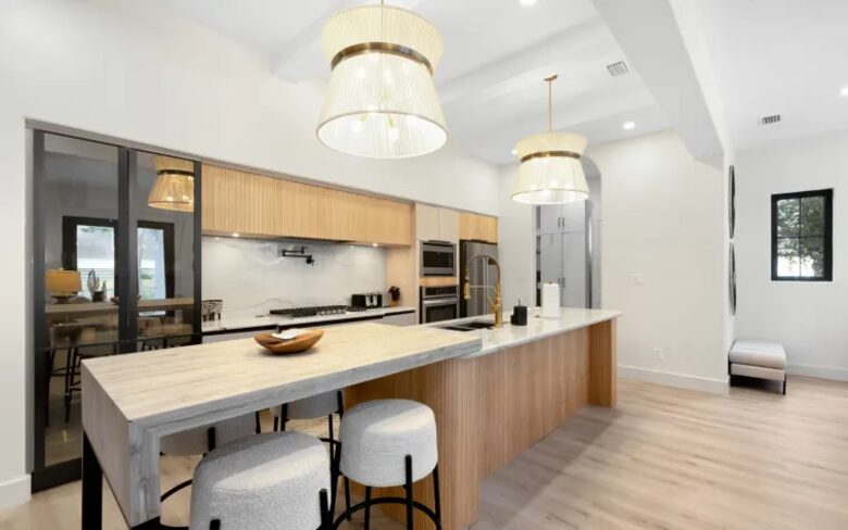 Sapphire Bay: Stylish 30A Retreat in Seagrove Beach - Santa Rosa Beach, Florida