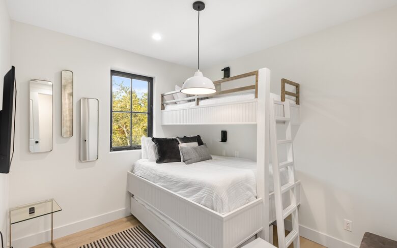 Sapphire Bay: Stylish 30A Retreat in Seagrove Beach - Santa Rosa Beach, Florida