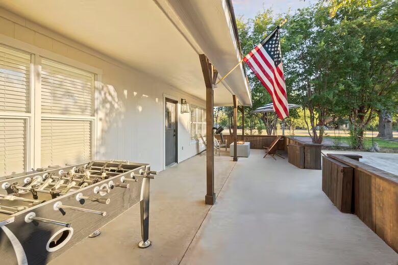 6BR Luxury Retreat on Lake LBJ - Burnet, Texas