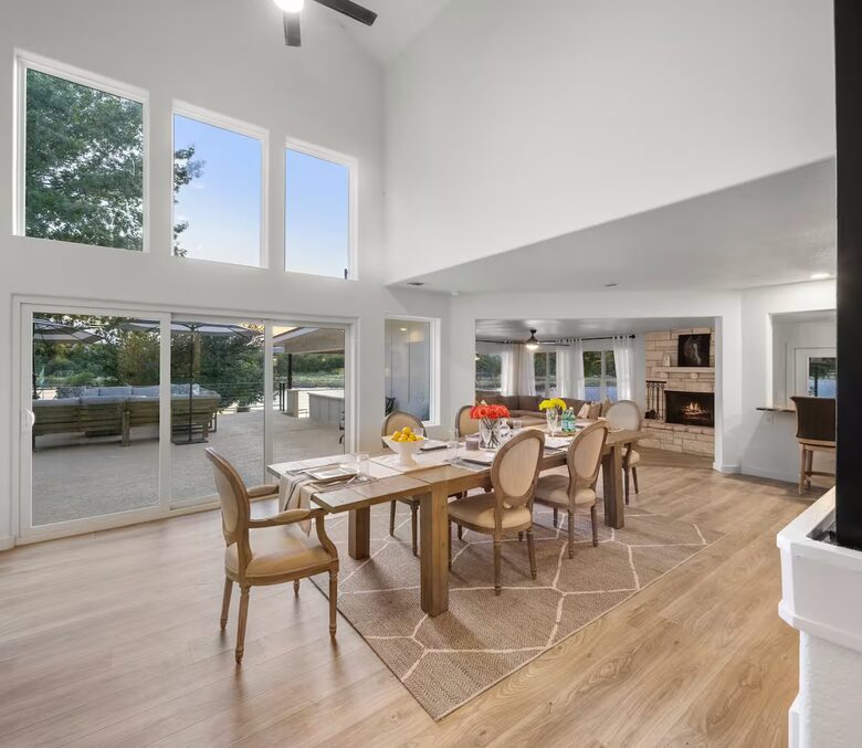 6BR Luxury Retreat on Lake LBJ - Burnet, Texas