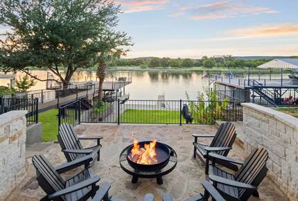 6BR Luxury Retreat on Lake LBJ - Burnet, Texas