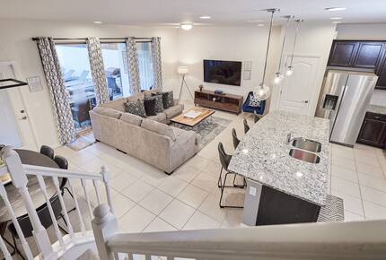 Elegant Escape Near the Magic - Four Corners, Florida