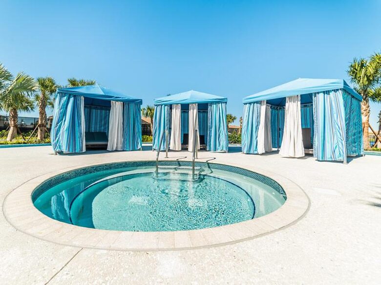 Elegant Escape Near the Magic - Four Corners, Florida