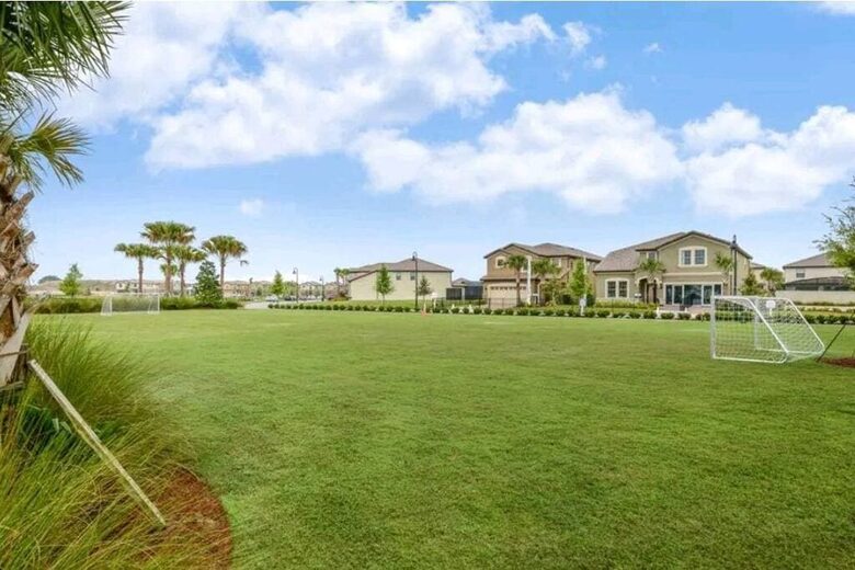 Elegant Escape Near the Magic - Four Corners, Florida
