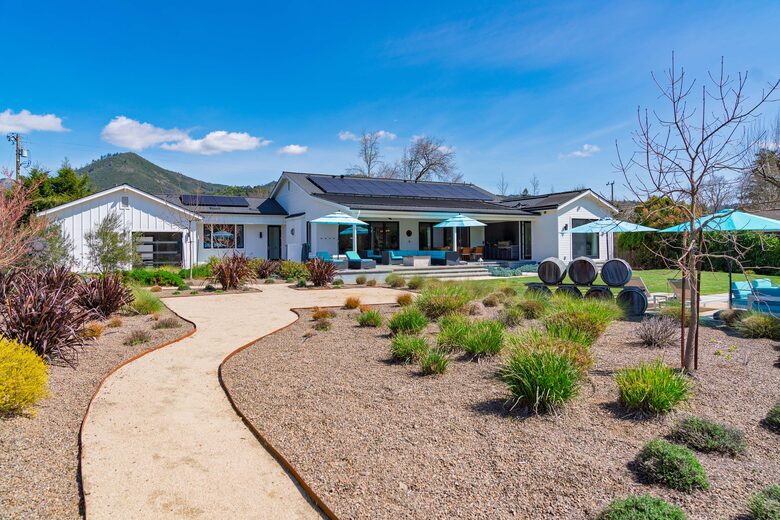Luxe New Wine Country Gem w/ Backyard Eden & Pool - Kenwood, California