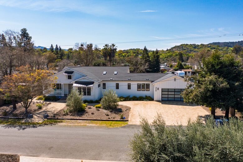 Luxe New Wine Country Gem w/ Backyard Eden & Pool - Kenwood, California