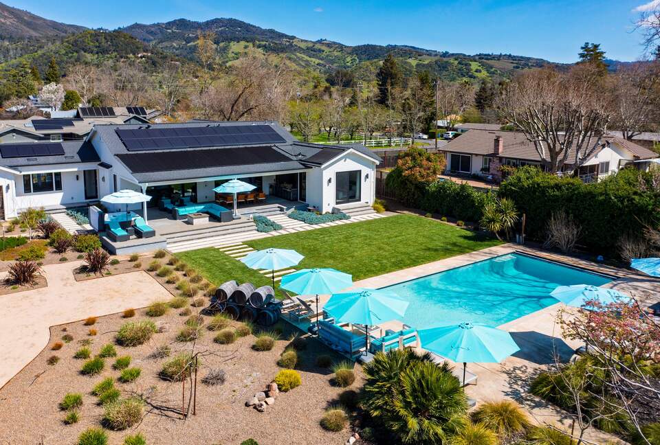 Luxe New Wine Country Gem w/ Backyard Eden & Pool - Kenwood, California