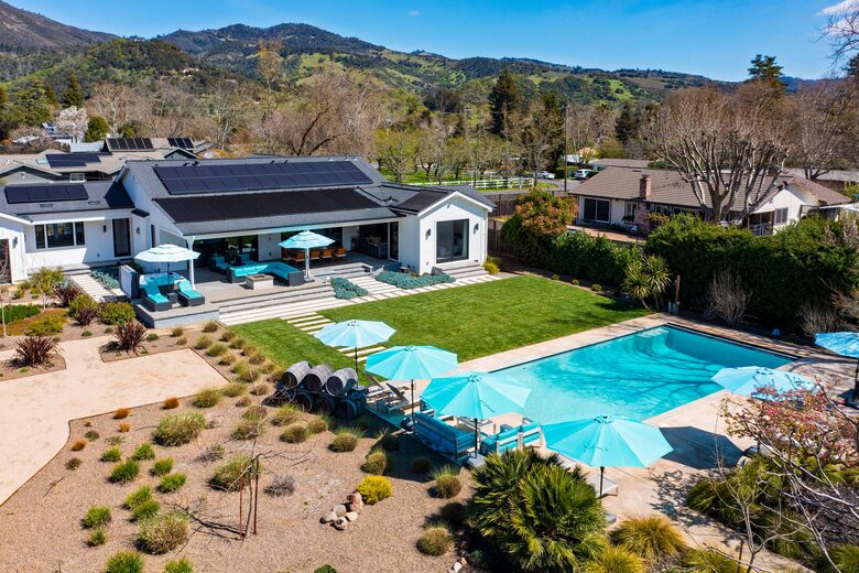 Luxe New Wine Country Gem w/ Backyard Eden & Pool - Kenwood, California