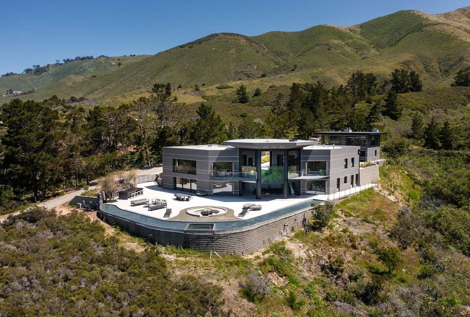 Custom Carmel Coastal Estate - Carmel, California