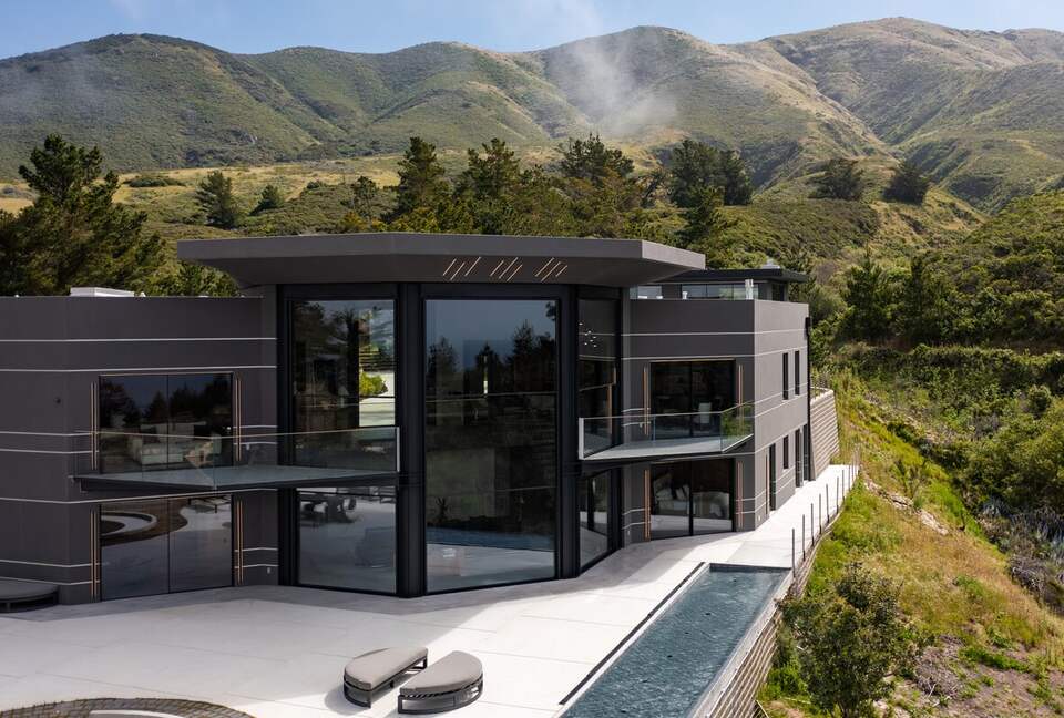 A Custom Coastal Sanctuary Overlooking Big Sur - Carmel, California