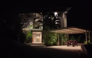 Elegant 4-Bedroom Retreat with Panoramic Ocean Views - Ban Pa Khlok, Thailand