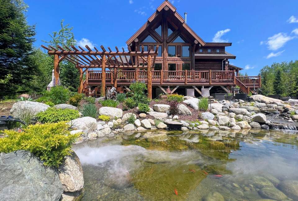 Bretton Woods Luxurious Lodge - Bretton Woods, New Hampshire