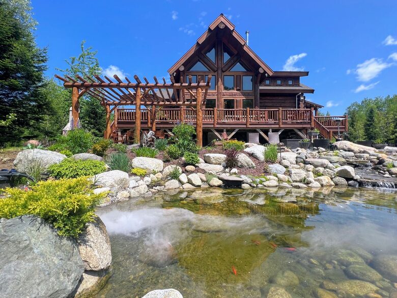 Bretton Woods Luxurious Lodge - Bretton Woods, New Hampshire