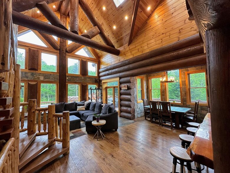 Bretton Woods Luxurious Lodge - Bretton Woods, New Hampshire