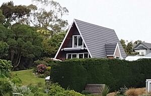 Private Harbourside Haven with Stunning Views - Dunedin, New Zealand