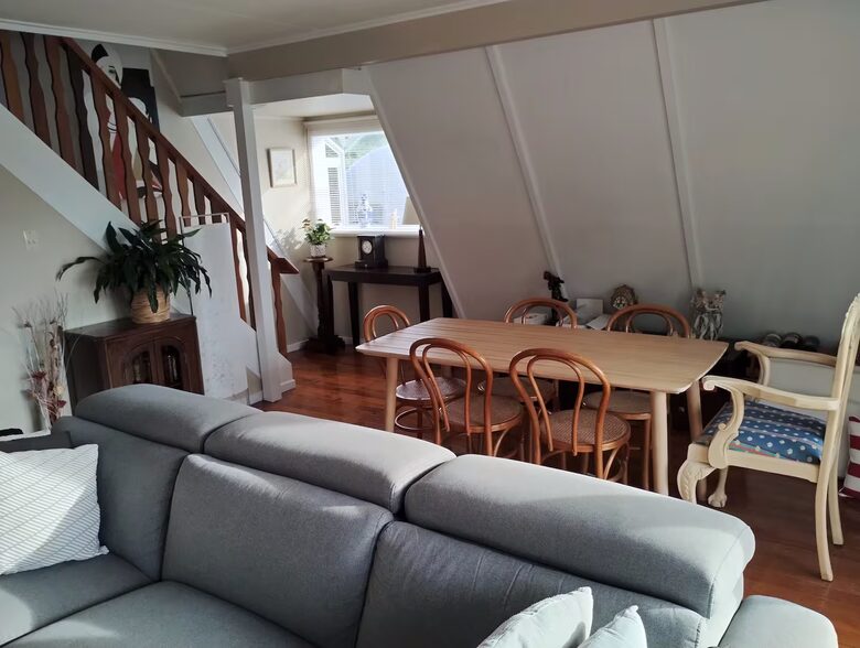 Private Harbourside Haven with Stunning Views - Dunedin, New Zealand