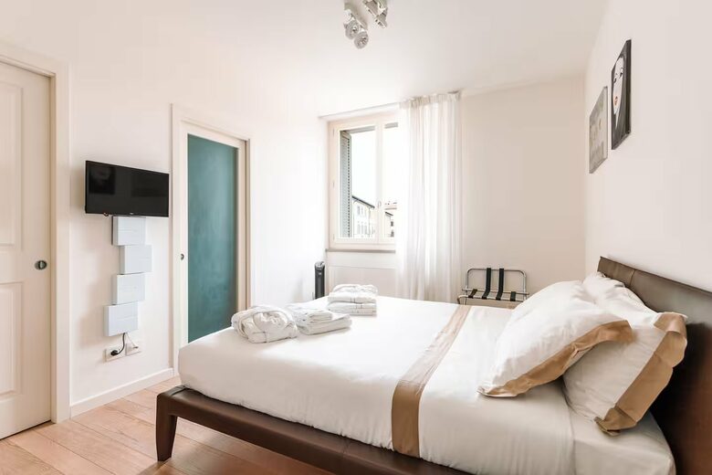 Charming Florence Retreat in Historic Palazzo - Florence, Italy