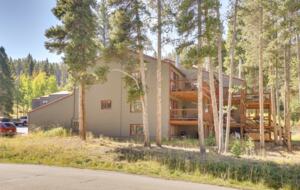Alpine Elegance Near Breckenridge Slopes - Breckenridge, Colorado