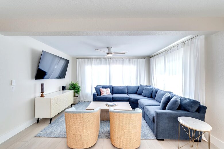 Seaside Comfort Steps from Fort Myers Beach - Fort Myers Beach, Florida