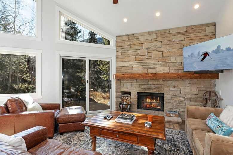 Sophisticated Alpine Living in East Vail - Vail, Colorado