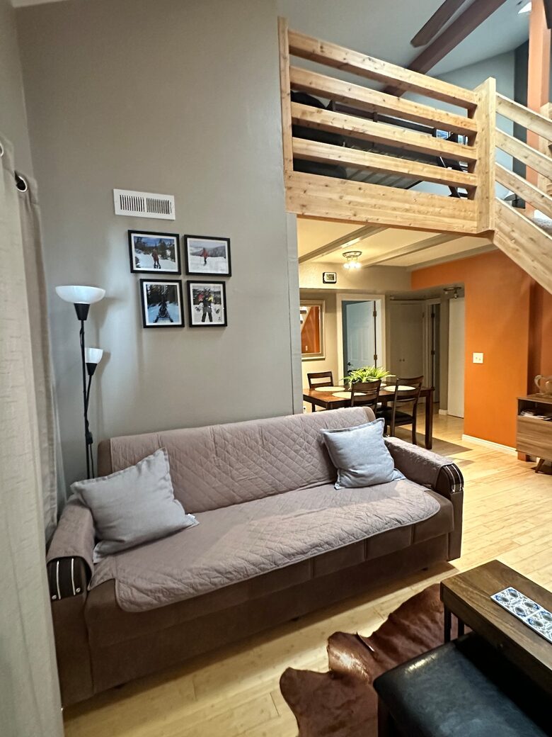 Charming Mountain View Loft in Park City - Park City, Utah