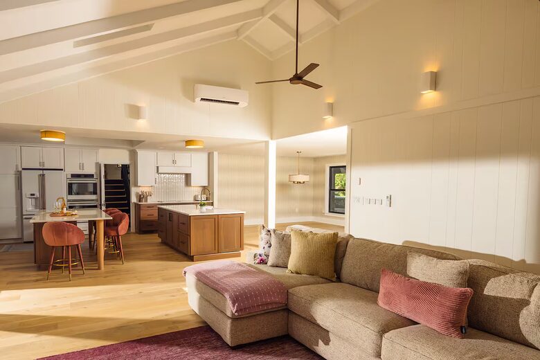 Refined Coastal Living Minutes from Folly Beach - Charleston, South Carolina