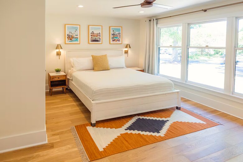 Refined Coastal Living Minutes from Folly Beach - Charleston, South Carolina
