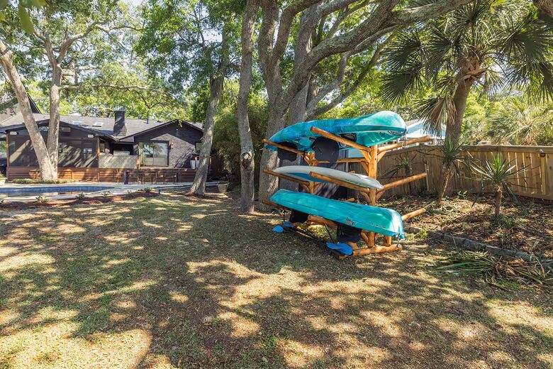 Refined Coastal Living Minutes from Folly Beach - Charleston, South Carolina